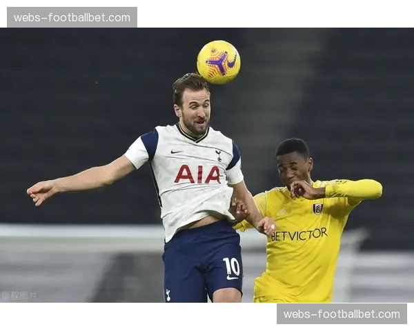 “半场战报：热刺2-0领先西汉姆联，高压逼抢致对手传球成功率不足六成”